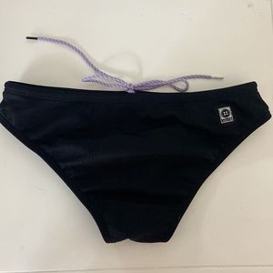 Jolyn Andy bottoms